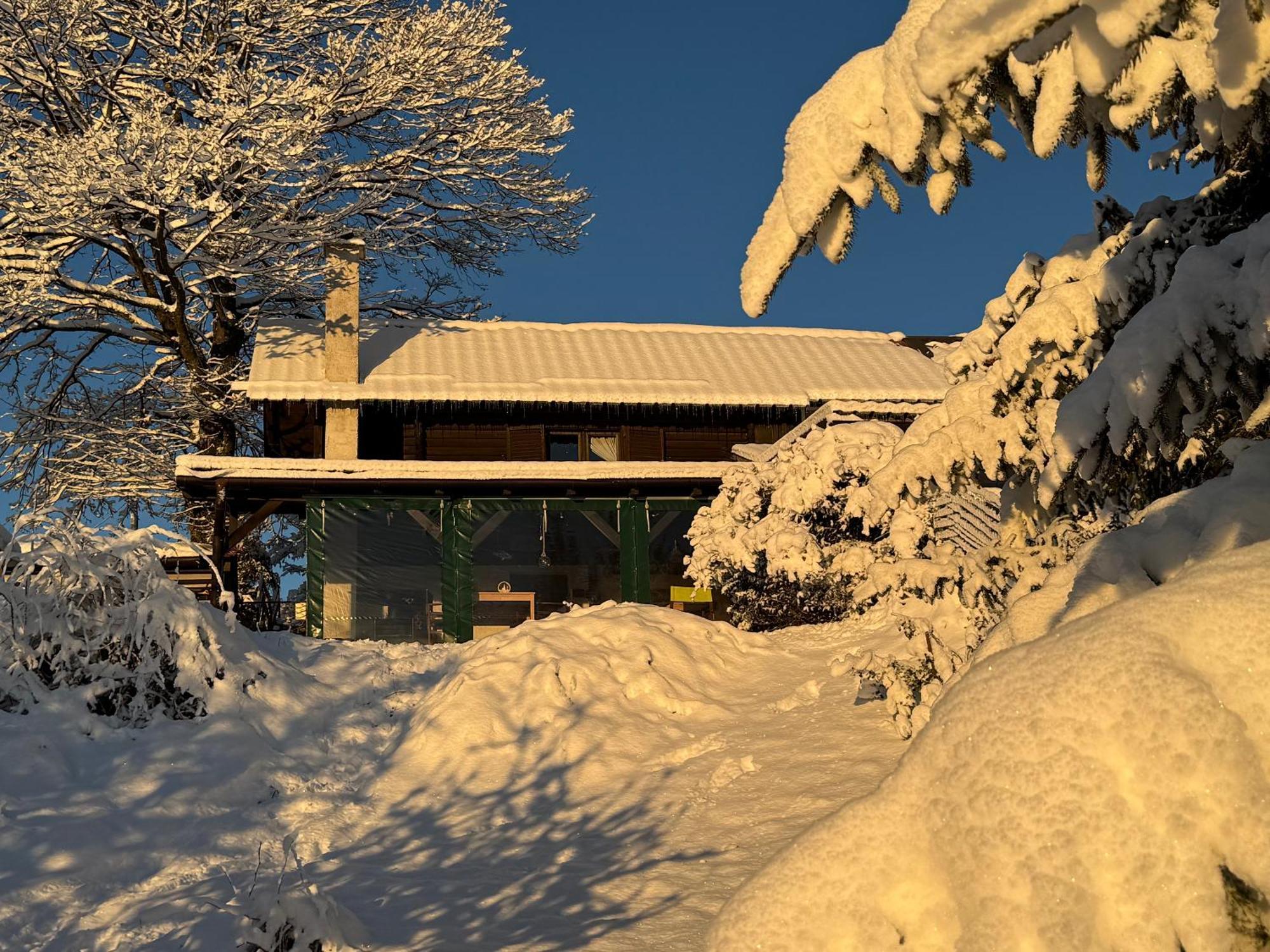 Guest House Lagotto'S Peak Radatovici Exterior foto